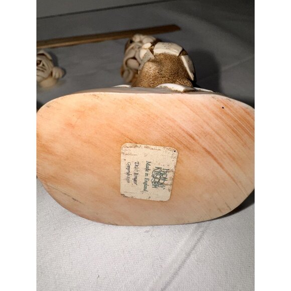 Harmony Kingdom Bulldog Figurine trinket box Hidden Compartment British Flag Det - Picture 9 of 10